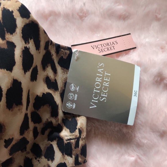 VICTORIA’S SECRET FRONT-CLOSE SPORT BRA - Picture 7 of 8